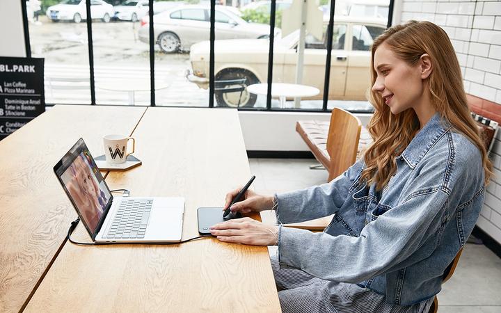 Productafbeelding XP-Pen Deco mini4 (5", 5080 lpi)