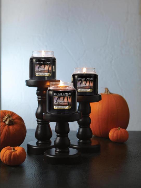 Image du produit Yankee Candle Black Coconut (411 g)