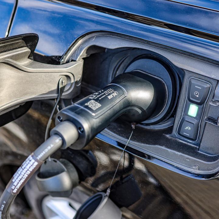 Produktbild InLine EV Spiral-Autoladekabel 22kW Typ2 (Typ 2, 22 kW, 32 A, 5 m)