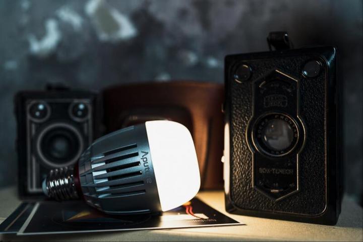 Actual product image Aputure Accent B7c (Further permanent lights)