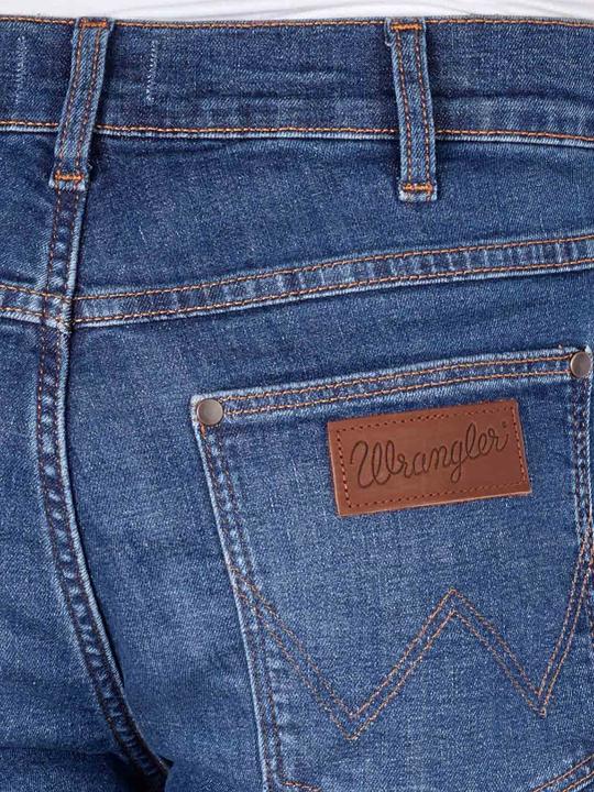 Produktbild Wrangler Jeans Straight Leg Greensboro Low Stretch (W32/L32)
