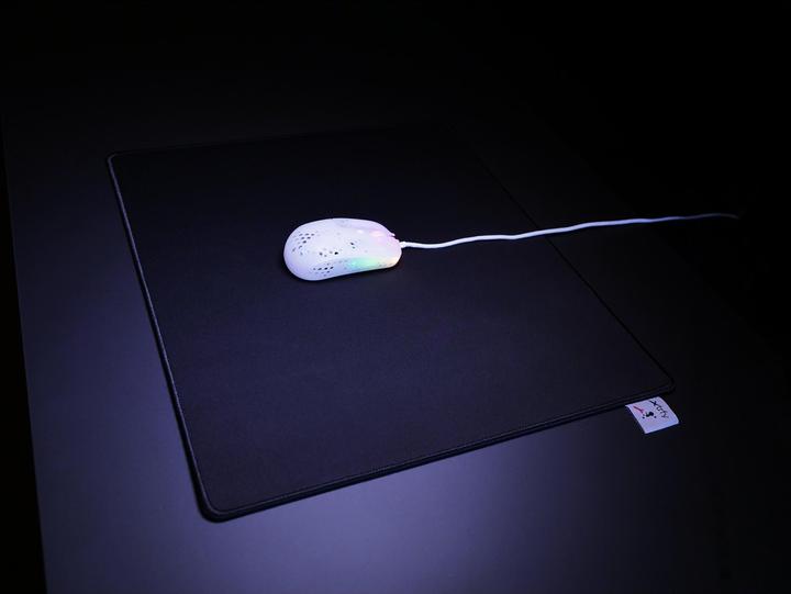 Actual product image CHERRY xtrfy GPZ1 - Large Zy's Damage (XL)