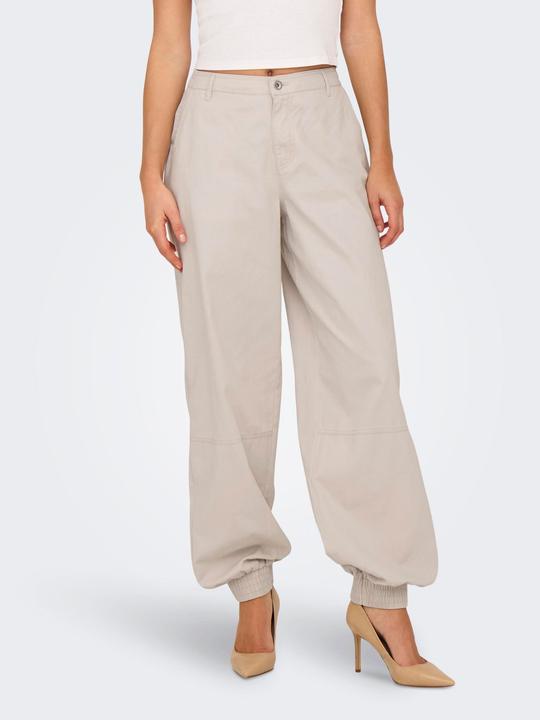 Produktbild Only ONLTINNE Locker geschnitten Hose Hose (30)