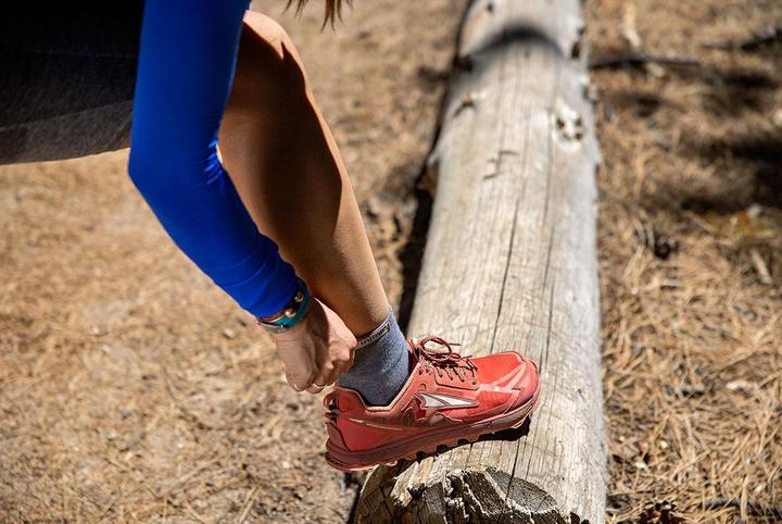 Actual product image Injinji Women's Trail MW Mini-Crew (XS/S)