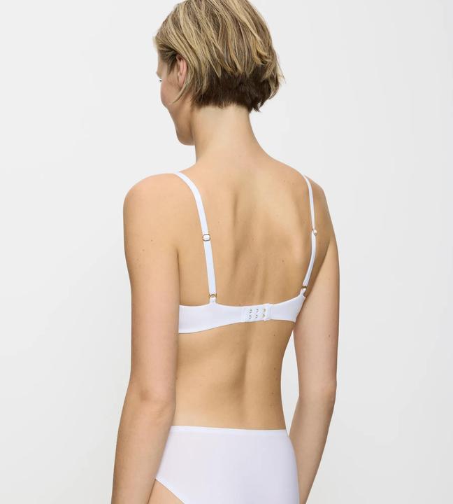 Immagine prodotto Triumph Reggiseno con ferretto "Body Make-Up Essentials" (85 B, Confezione singola)