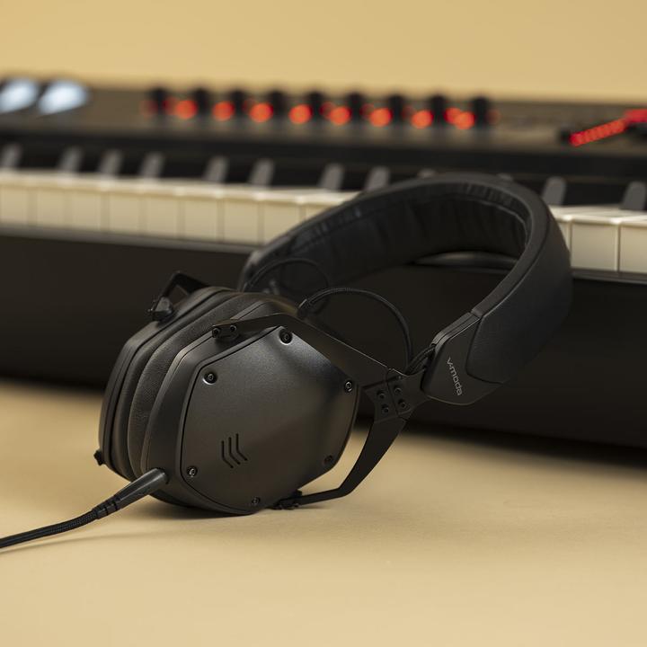 Actual product image V-Moda Crossfade M-200 (No noise cancelling, Cable)