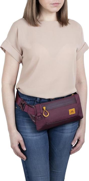 Actual product image Rivacase MOBILE ACC BAG / BURGUNDY Red 5311