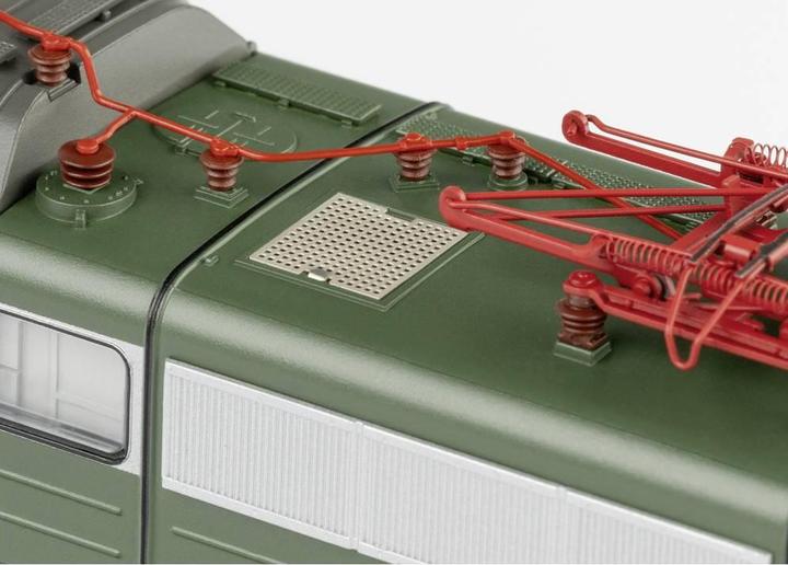 Actual product image Trix H0 25651 H0 DB class 151 electric locomotive (Track H0)