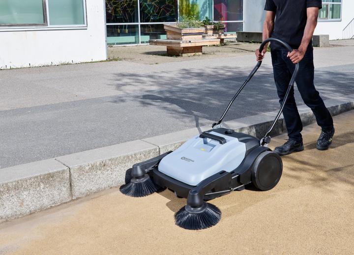 Actual product image Nilfisk Hand sweeper