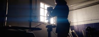 Immagine prodotto Venus Optic Lunghezza focale fissa Nano 1.5X 27mm T/2.8 (blu) - Arri PL (Arriva PL, APS-C / DX)