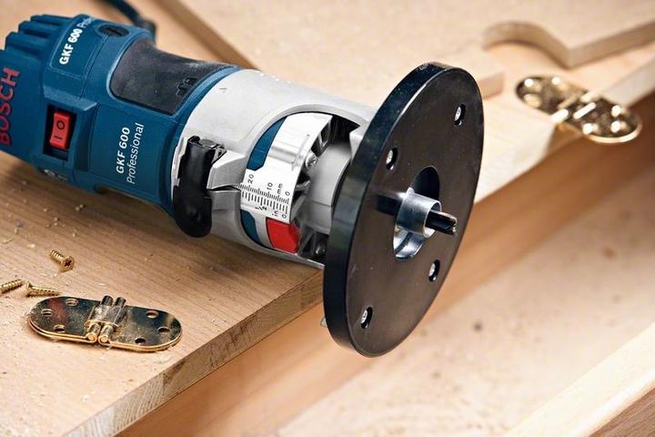 Image du produit Bosch Professional Chanfreineuse GKF 600, avec mallette d'artisanat
