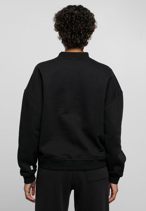 Actual product image Urban Classics Ladies Oversized Organic Crewneck (M)
