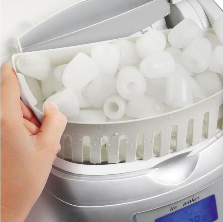Actual product image Princess Ice cube makers