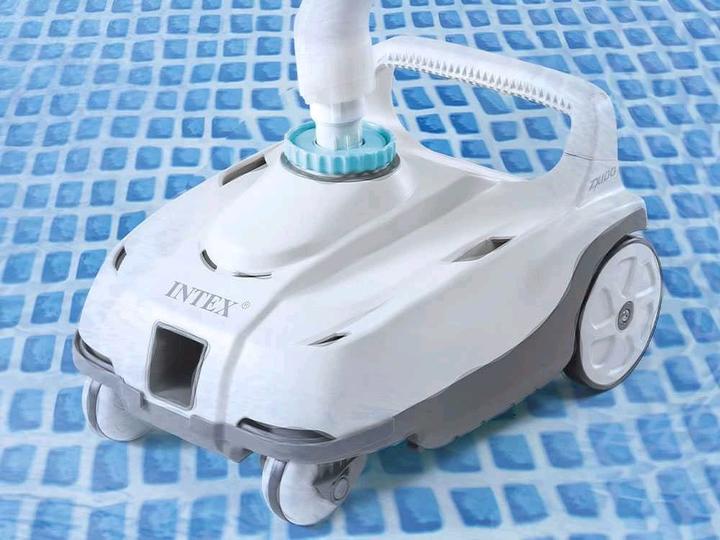 Produktbild Intex ZX100 Automatischer Reinigungsroboter für Schwimmbäder, Durchfluss