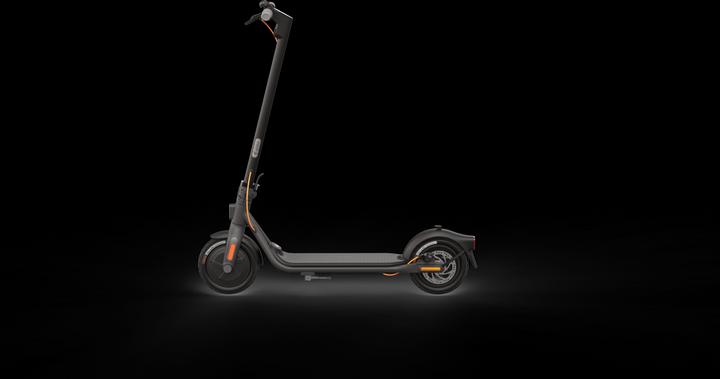 Actual product image Segway-Ninebot F30E (25 km/h, 30 km, 300 W)