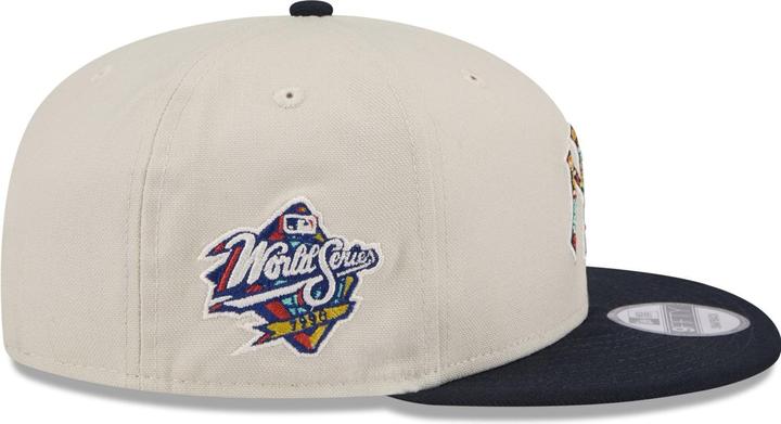 Actual product image New Era 9Fifty Snapback Cap - FLORAL New York Yankees