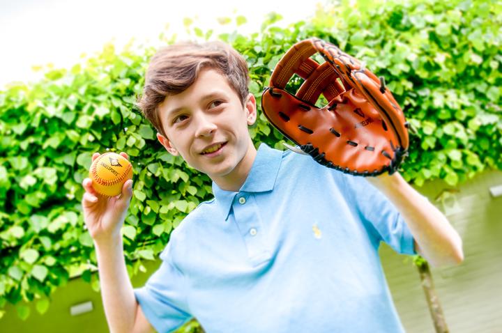 Immagine prodotto Angel Sports Set da baseball in finta pelle (9")