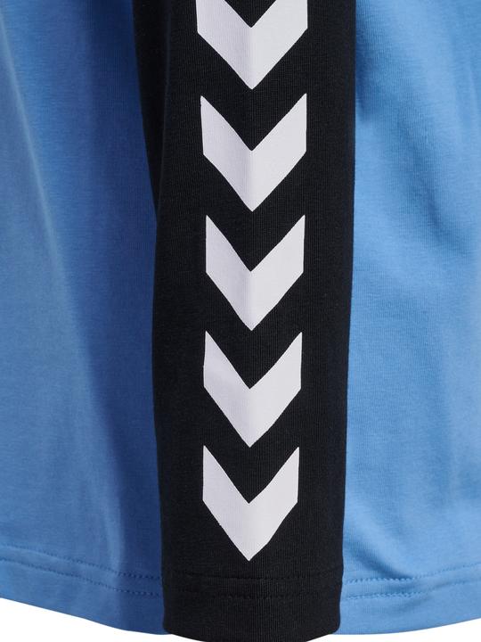 Actual product image hummel Hmlboys T-Shirt L/S (134)