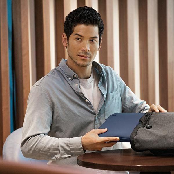 Image du produit Uniq torba Cyprus laptop Sleeve 14 zielonypewter green Water-resistant Neoprene (14")