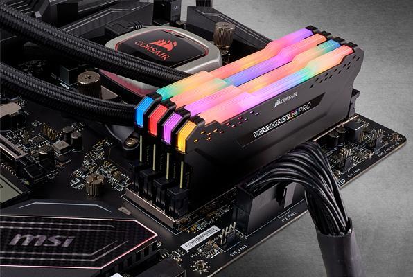 Actual product image Corsair Vengeance RGB Pro (4 x 8GB, 4000 MHz, DDR4-RAM, DIMM)