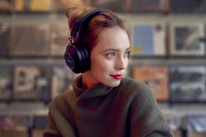 Produktbild Pioneer SE-MS9BN-B, Over-Ear Kopfhörer (ANC, 24 h, Kabellos)