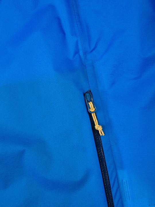 Actual product image Berghaus Hyper 140 Shell Jacket (XL)