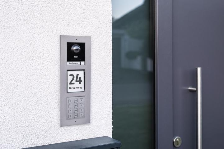 Actual product image Abus Frame for 3 modules for flush mounting