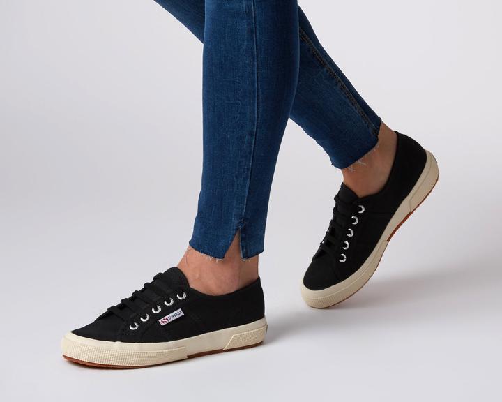 Immagine prodotto Superga Cotu Classic (40)