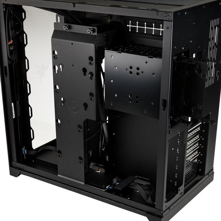 Immagine prodotto Lian-Li PC-O11D Razer Edition (ATX, mATX, E-ATX)