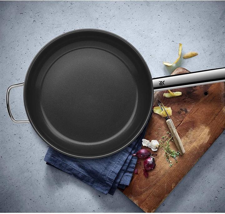 Actual product image WMF Durado casserole (28 cm, Casserole + Stewpot, Stainless steel)