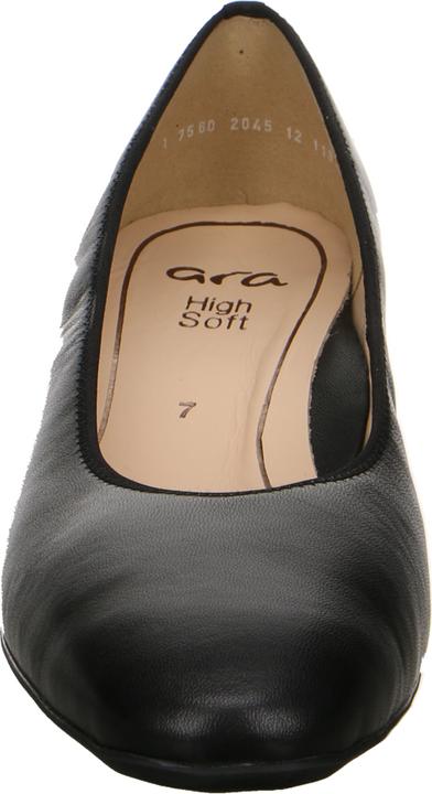 Actual product image Ara Pumps (41)