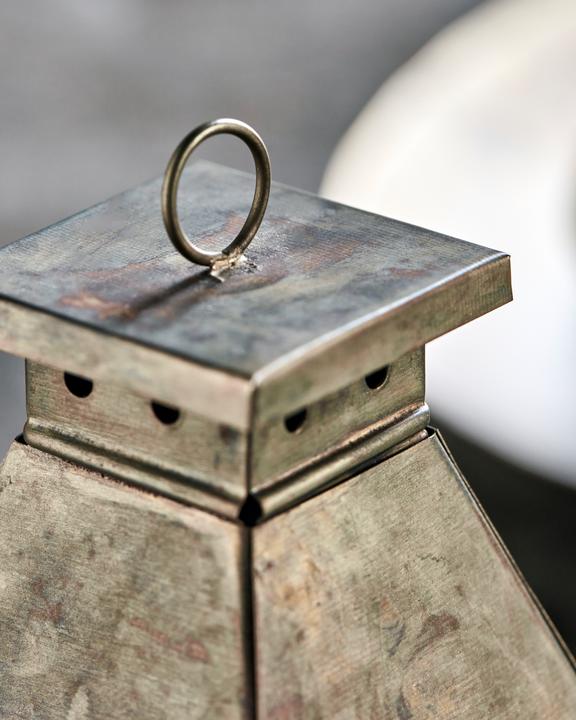 Actual product image House Doctor Lantern, HDTilka, antique brass finish (6.5 x 6.5 x 17.5 cm, 1 x)