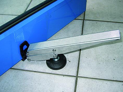 Image du produit Schwaiger lève-porte (200 kg)