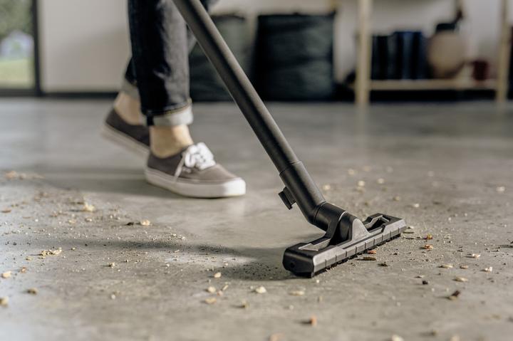 Actual product image Kärcher WD 4 P V-20/5/22 (Wet dry vacuum cleaner)