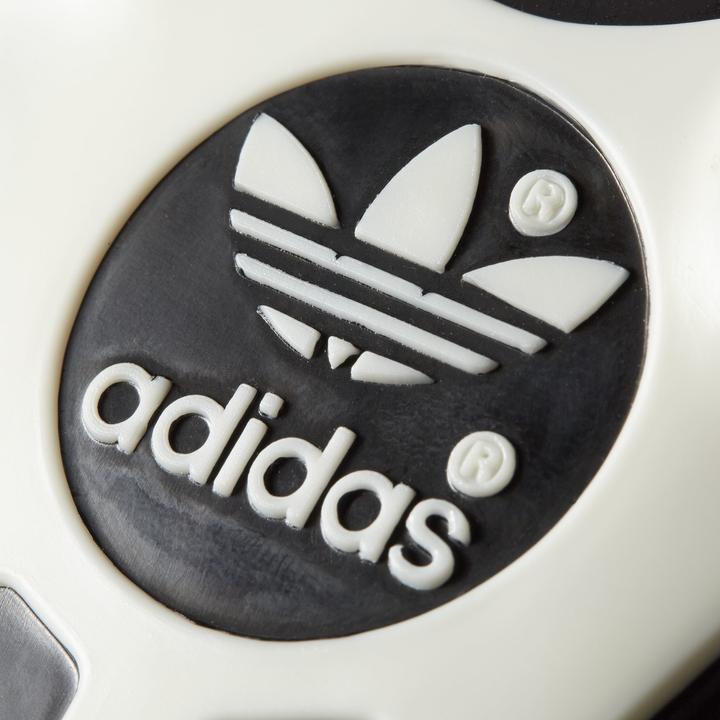 Actual product image adidas World Cup (40)