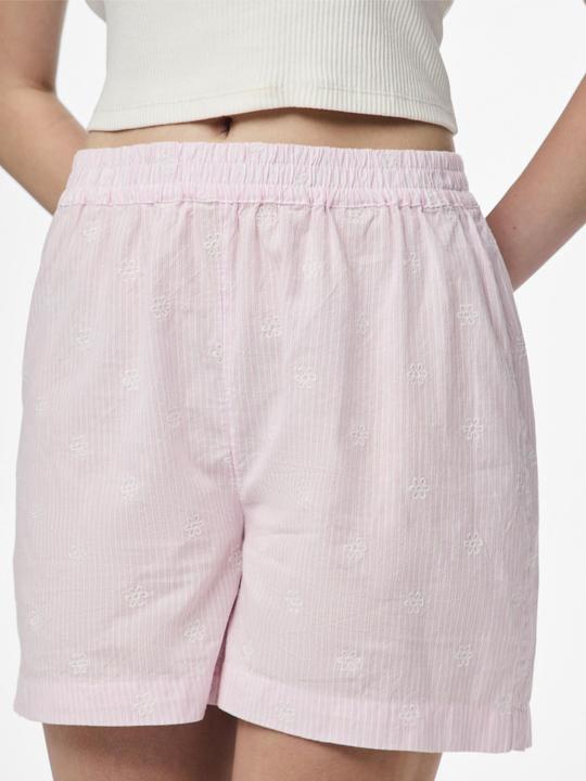 Actual product image Pieces PCEMMA Bestickte Shorts (M)
