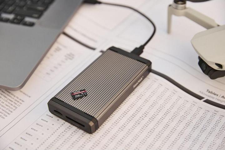 Immagine prodotto SanDisk Pro-Reader SD Express Dual (USB 3.2 Gen 2)
