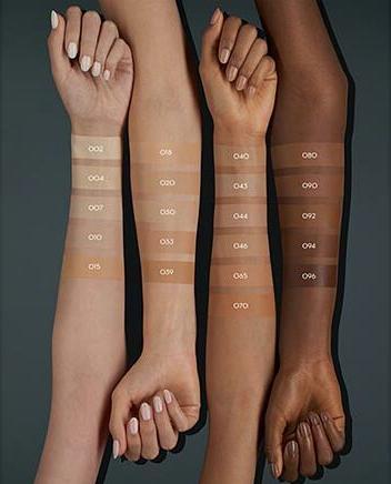 Actual product image Catrice True Skin (020 Warm Beige)