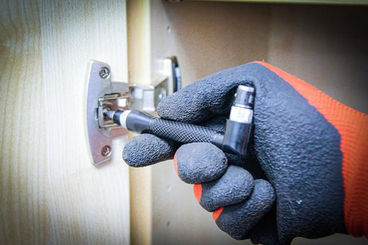 Immagine prodotto BGS Cacciavite ad angolo con 7 inserti a doppia punta attacco esagono esterno 6,3 mm (1/4") 8 pz. (6,3 mm)
