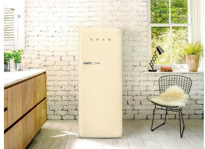 Actual product image Smeg FAB28RCR5 (270 l)