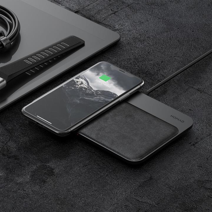 Actual product image Nomad Base Station Hub Edition (18 W)