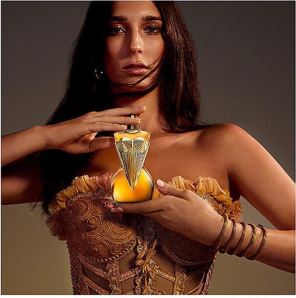 Actual product image Gaultier Divine Le Parfum Intense Refillable (Eau de parfum, 50 ml)