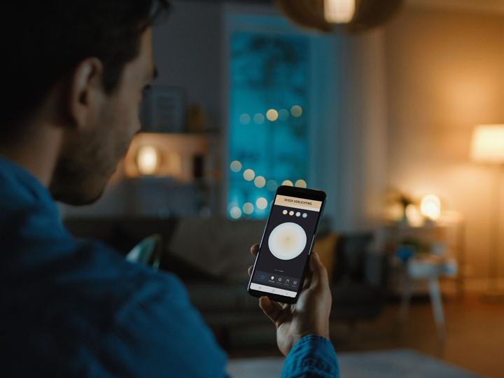 Produktbild Caliber HBT-E27 Smart Home LED Startpack (E27, 9 W, 720 lm, 3 x, A)