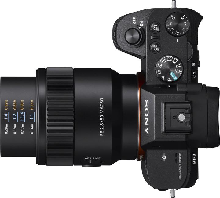 Actual product image Sony FE 50mm f/2.8 Macro (Sony E, APS-C / DX, full size)