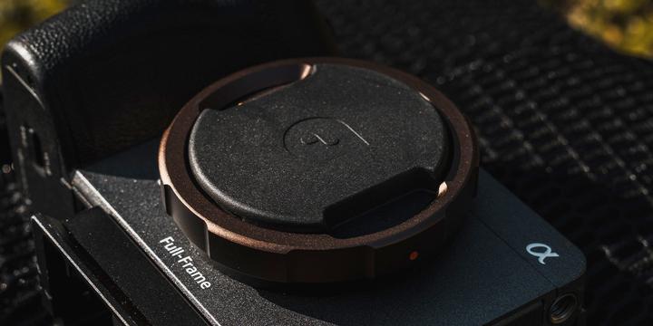 Produktbild PolarPro Kamera-Gehäusedeckel Sony E Mount - Forest