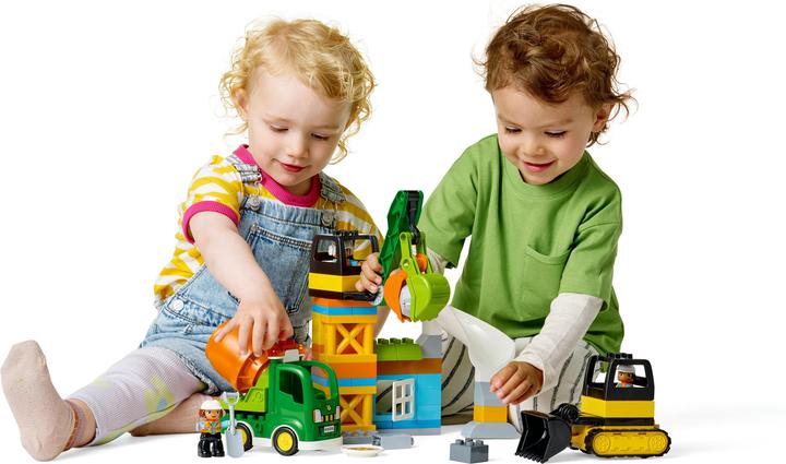 Produktbild LEGO Baustelle mit Baufahrzeugen (10990)