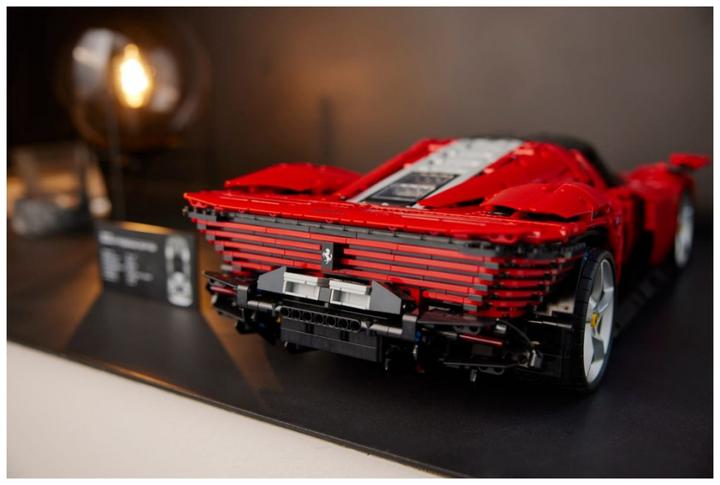 Produktbild LEGO Ferrari Daytona (42143, LEGO Technic)