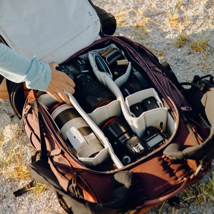 Actual product image Peak Design Outdoor Backpack 45L (Photo backpack, 45 l)