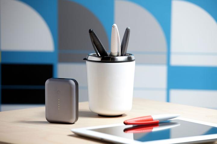 Actual product image Just Mobile AluPen Twist S