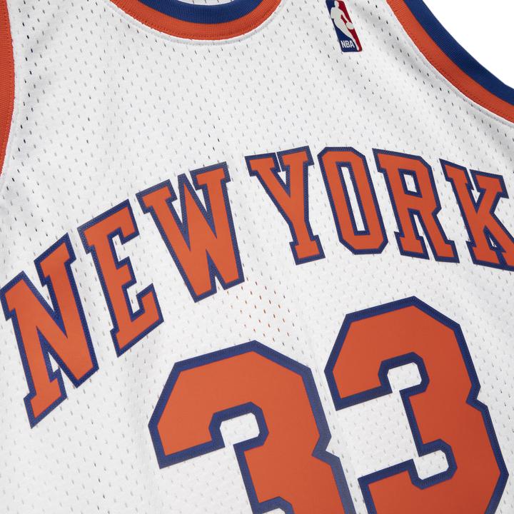 Produktbild Mitchell & Ness Trikot New York Knicks Patrick Ewing 1985/86 (L)